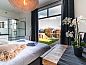 Guest house 560459 • Holiday property Utrecht noord • Luxe 2 persoons Tiny House met Hottub en Sauna aan de  • 13 of 25