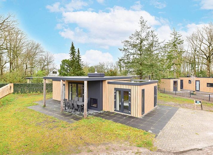 Guest house 201566 • Holiday property Zuidwest Drenthe • Vrijstaande woning in Drenthe, Nederland 