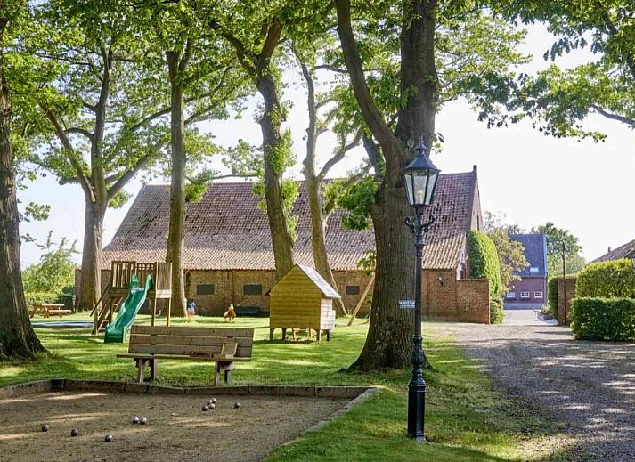 Guest house 383914 • Holiday property Noord Limburg • Sfeervolle vakantiewoning voor 7 personen in Noord-Limburg 