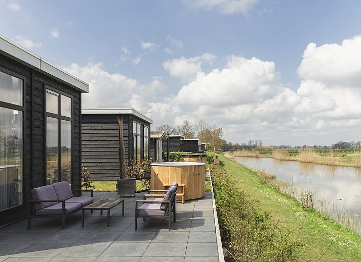 Verblijf 524643 • Vakantiewoning Twente • River Cabin met hottub | 6 personen 