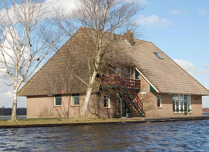 Verblijf 5501120 • Vakantiewoning Noordwest Overijssel • Groepsaccommodatie voor 46 personen gelegen op de 