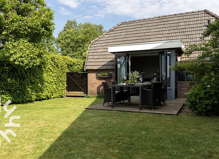 Guest house 550692 • Holiday property Noordwest Overijssel • Mooi 4 persoons vakantiehuis met weids uitzicht in 