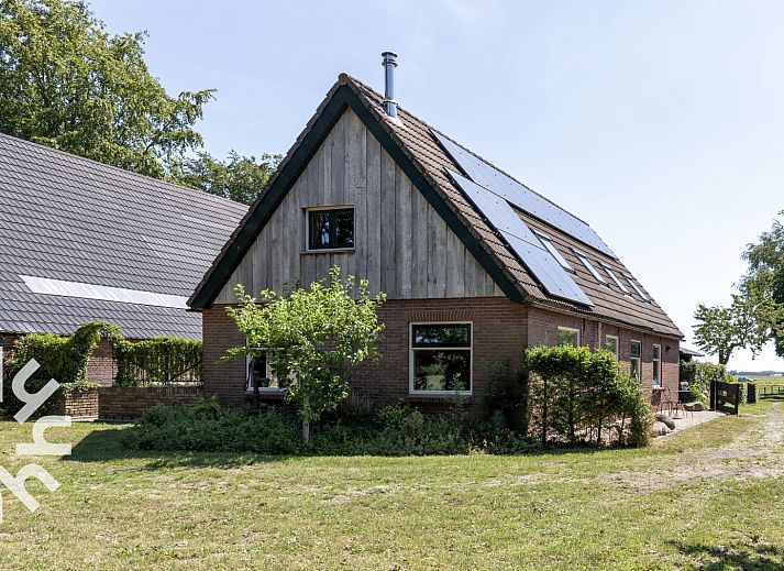 Guest house 552914 • Holiday property Noordwest Overijssel • Fijne 10 pers. accommodatie in Eesveen, op de grens van 