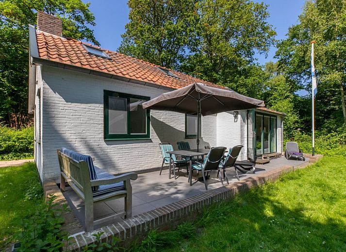 Verblijf 620922 • Vakantiewoning Walcheren • Leuk 4-persoons vakantiehuis onderaan de duinen in 