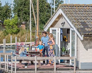 Verblijf 220333 • Vakantiewoning Zuidelijk Flevoland • Chalets 4 persoons 