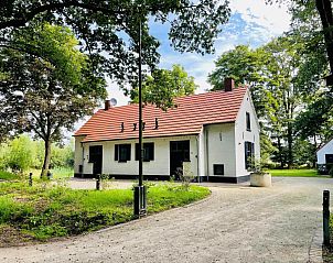 Guest house 433723 • Holiday property Noordoost Brabant • Bosbeertje 43  45 