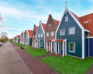 Guest house 460323 • Holiday property IJsselmeerkust • Geschakelde woning in Noord-Holland, Nederland tekoop