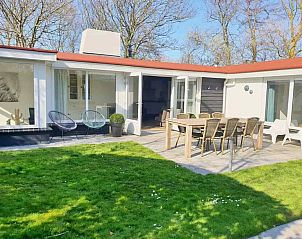 Verblijf 620343 • Vakantiewoning Walcheren • Sfeervolle 6-persoons vakantiebungalow onderaan de duinen 